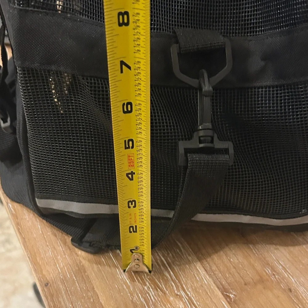 PETTOM Soft-Sided Pet Carrier